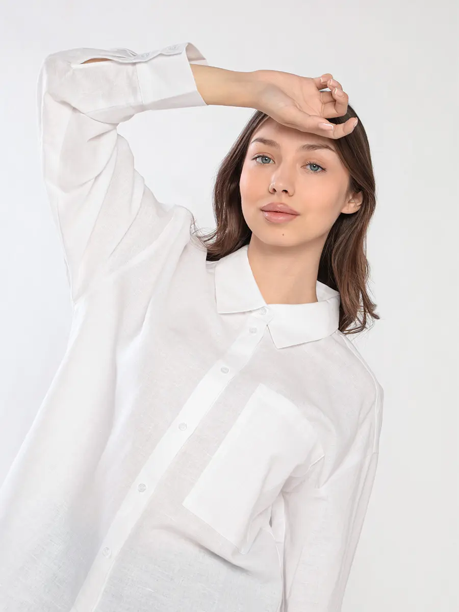 Блуза свободного кроя из фактурной ткани